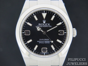 Rolex Explorer 214270