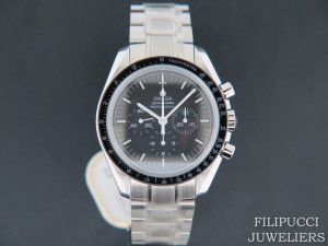 Omega Speedmaster Professional Moonwatch Sapphire NEW