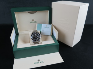 Rolex Sea-Dweller 43mm 126600 