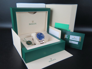 Rolex Submariner Date White Gold  116619LB