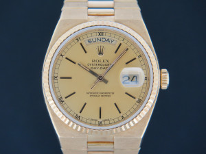 Rolex Day-Date Oysterquartz Champagne Dial 19018