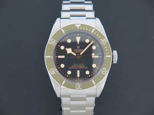 Tudor Heritage Black Bay Harrods 79230G 99% NEW