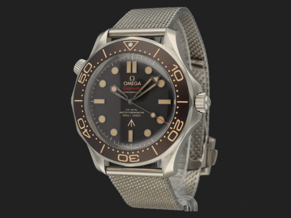 Omega - Seamaster Diver 300M 007 Edition 210.90.42.20.01.001 
