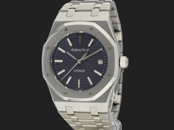 Audemars Piguet - Royal Oak Blue Dial 15300ST