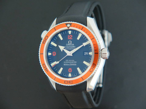 Omega - Seamaster Planet Ocean 42mm