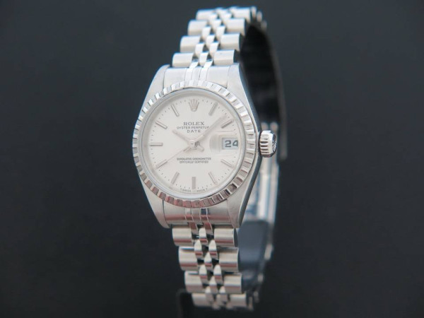 Rolex - Lady-Date Silver Dial 79240