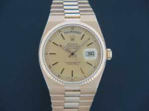 Rolex Day-Date Oysterquartz Champagne Dial 19018