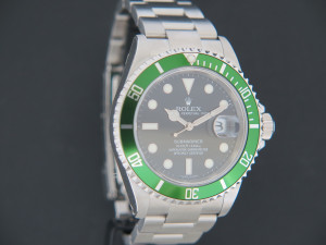Rolex Submariner Date 16610LV D-Serial NOS FULL STICKERS
