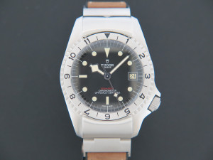 Tudor Black Bay P01 70150 NEW