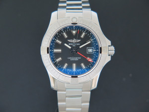 Breitling Avenger Automatic GMT 43 A32397