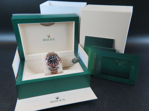 Rolex GMT-Master II Everose/Steel 126711CHNR ''Rootbeer''