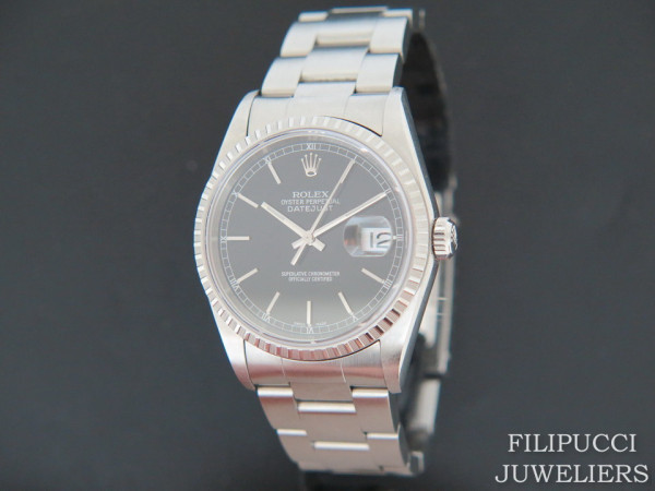 Rolex - Datejust Black Dial 16220  