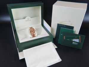 Rolex Day-Date Yellow Gold Arab Wave Dial 118238
