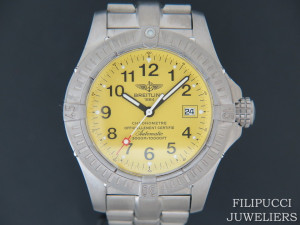 Breitling Avenger Seawolf Titanium E173370