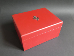 Girard-Perregaux Box Ferrari