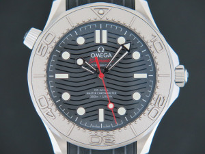 Omega Seamaster Diver 300M Nekton Edition Co-Axial Master Chronometer NEW 21032422001002