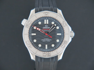 Omega Seamaster Diver 300M Nekton Edition Co-Axial Master Chronometer NEW 21032422001002
