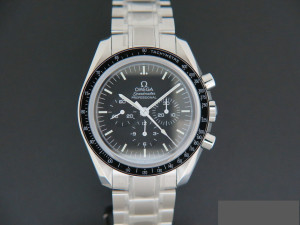 Omega Speedmaster Professional Moonwatch Sapphire NEW 