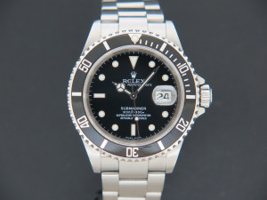 Rolex Submariner Date 16610