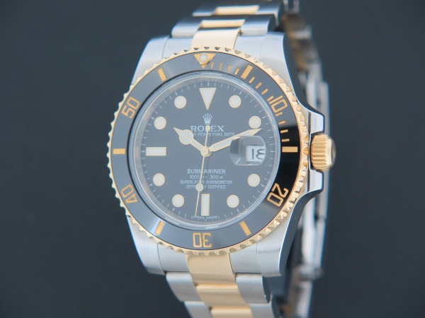 Rolex - Submariner Date Gold/Steel 116613LN