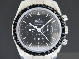 Omega Speedmaster Professional Moonwatch NEW 