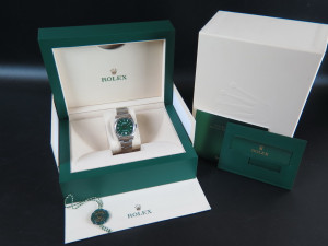 Rolex Oyster Perpetual 36 Green Dial 126000 NEW