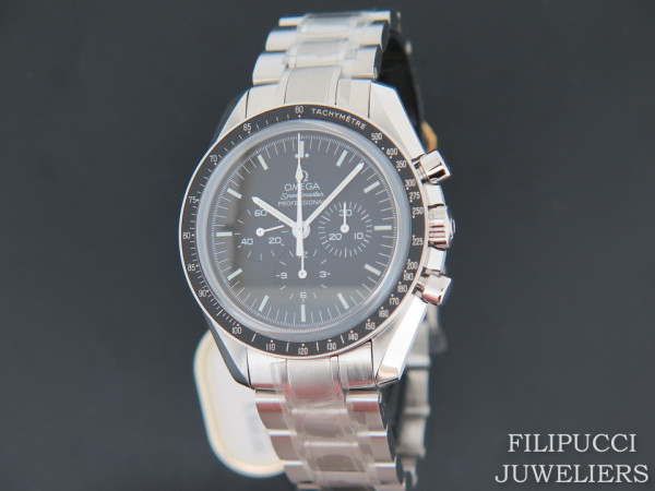 Omega - Speedmaster Professional Moonwatch Sapphire NEW