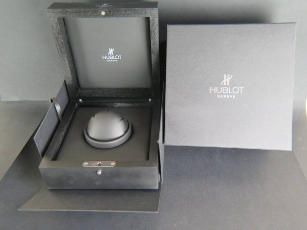 Hublot - Box