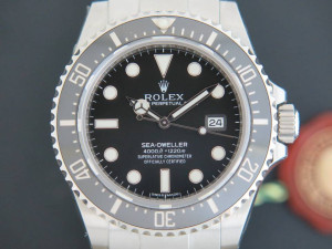Rolex Sea-Dweller 4000 116600 NEW