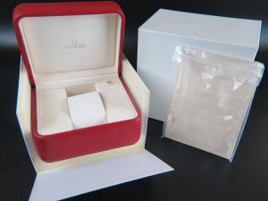 Omega Box Set with card holder