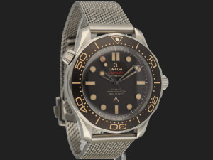 Omega Seamaster Diver 300M 007 Edition 210.90.42.20.01.001  