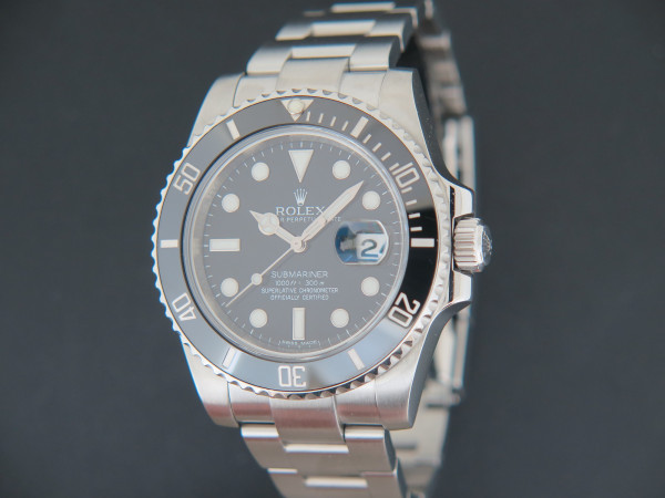 Rolex - Submariner Date 116610LN