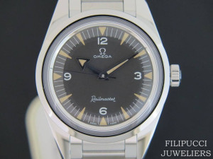 Omega Railmaster Trilogy Limited Edition 1957 38mm 