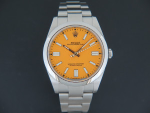 Rolex Oyster Perpetual 41 Yellow Dial 124300