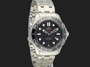 Omega Seamaster Diver 300M Co-Axial Master Chronometer Black Dial 21030422001001 NEW