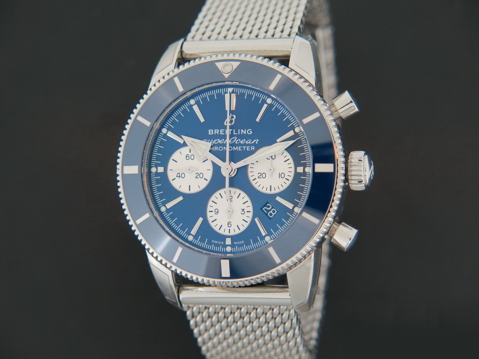 Breitling superocean heritage ii b01 deals