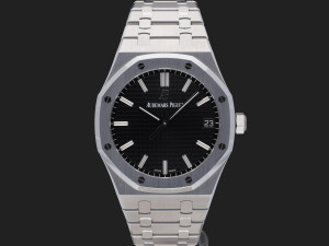 Audemars Piguet Royal Oak Selfwinding Black Dial 15500ST.OO.1220ST.03