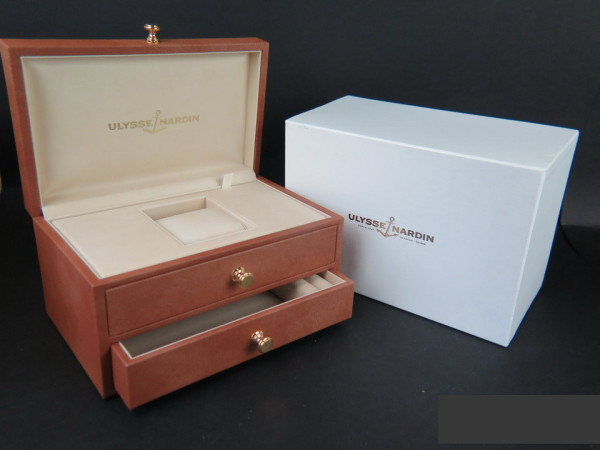 Ulysse Nardin - Box