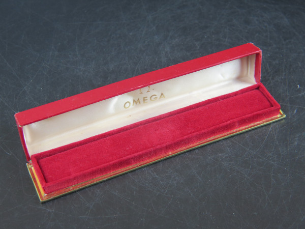 Omega - Vintage Box