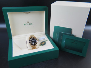 Rolex Submariner Date Yellow Gold 126618LN