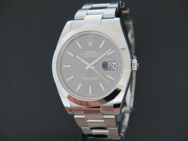 Rolex - Datejust 41 Slate Dial 126300 99% NEW