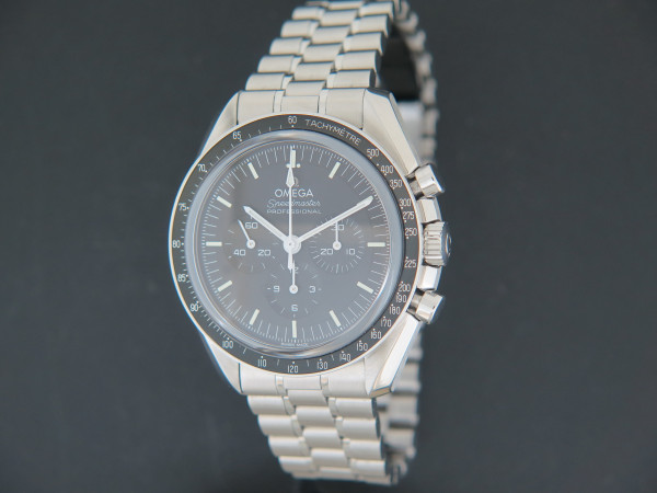 Omega - Speedmaster Professional Moonwatch Co-Axial Sapphire 31030425001002
