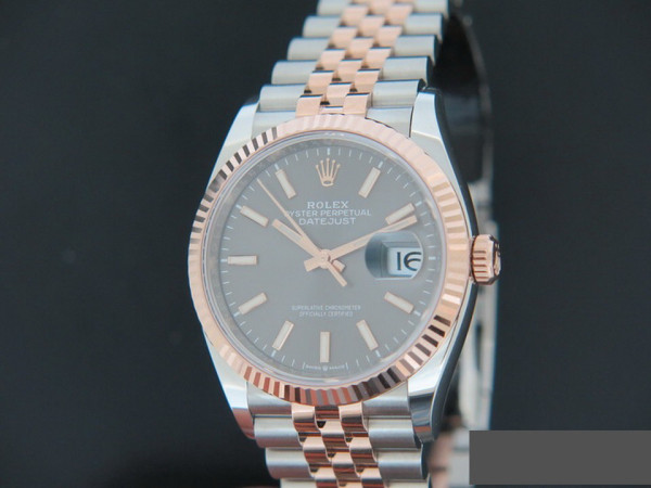 Rolex - Datejust NEW 126321 Everose/Steel Dark Rhodium Dial  