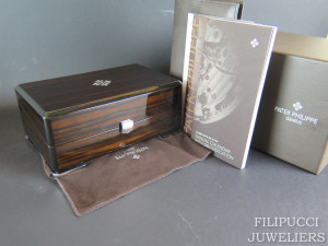 Patek Philippe Box with booklets