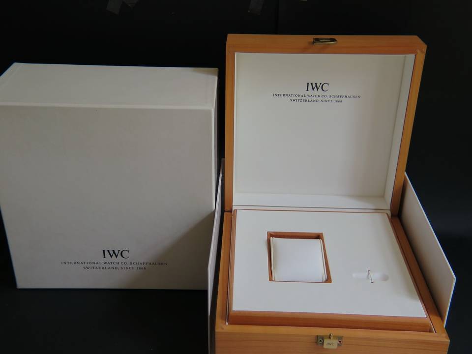 IWC Box