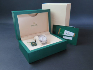 Rolex Date Diamonds NEW 115234 