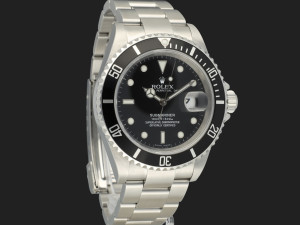 Rolex Submariner Date 16610