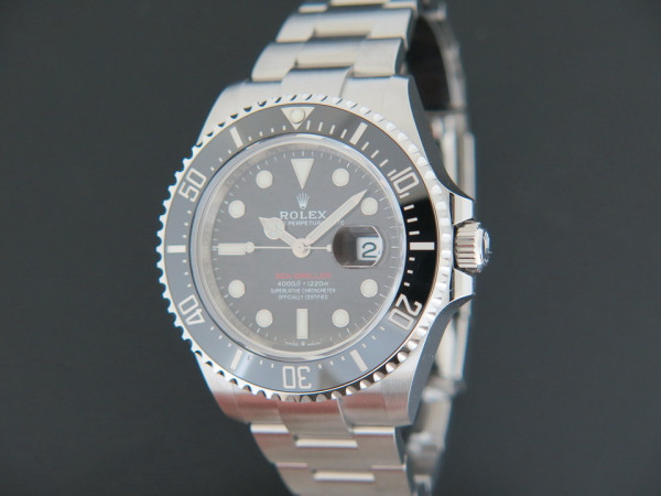 Rolex - Sea-Dweller 43mm 126600 NEW