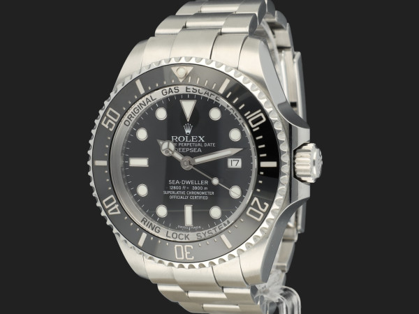 Rolex - Sea-Dweller Deepsea Black Dial 116660