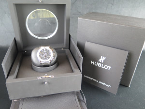 Hublot Classic Fusion Chronograph Black Dial 521.NX.1171.LR
